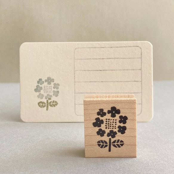 Hankodori Rubber Stamp - Glacecap Hydrangea