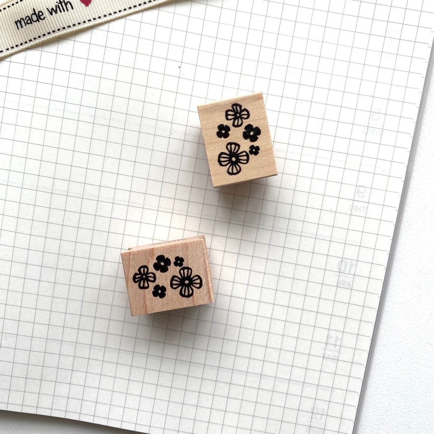 Hankodori Rubber Stamp - Forest Flowers