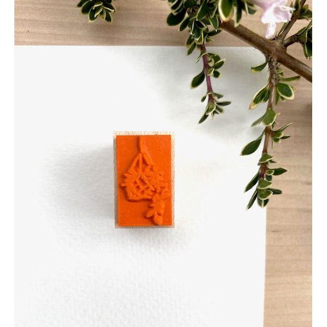 MA7stamp Rubber Stamp - Hanging Green