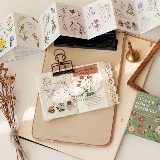 MU Lifestyle Die-Cut Washi Tape Mini Booklet - 04 Vintage Floral Handbook